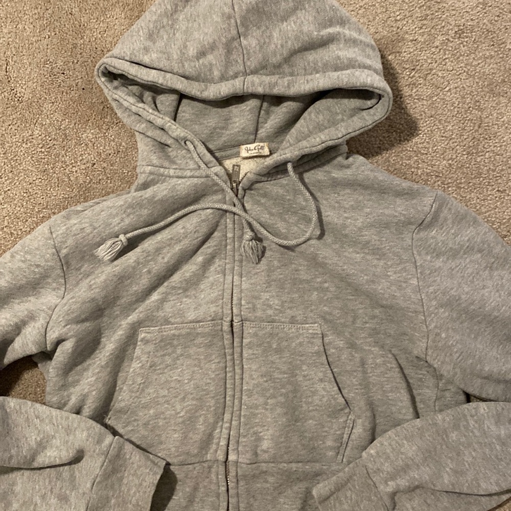 Brandy Melville cropped gray zip up